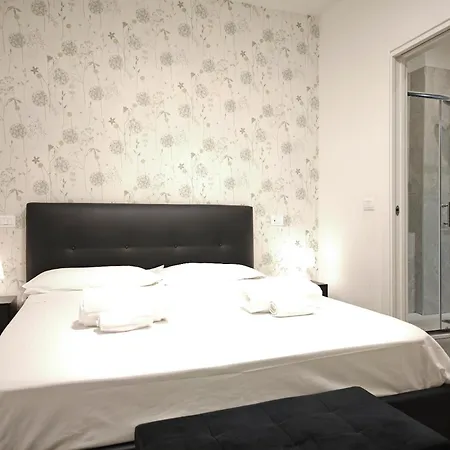 Raggio Di Sole 3 게스트하우스 4*