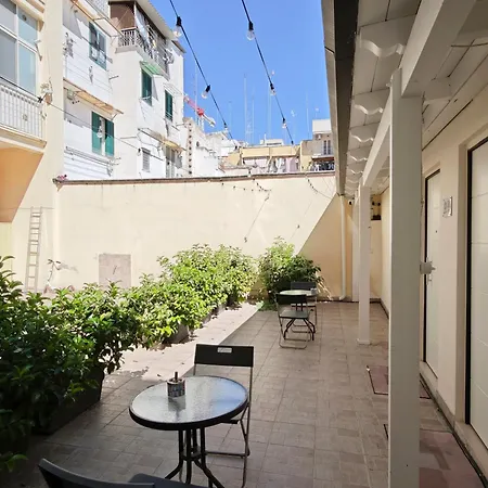 Raggio Di Sole 3 게스트하우스 4*